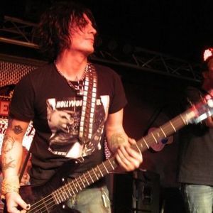 Meet your Posher, Cat